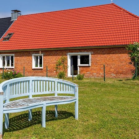 Snug Holiday Home In Divitz Spoldershagen Near Skydiving Luaran gambar