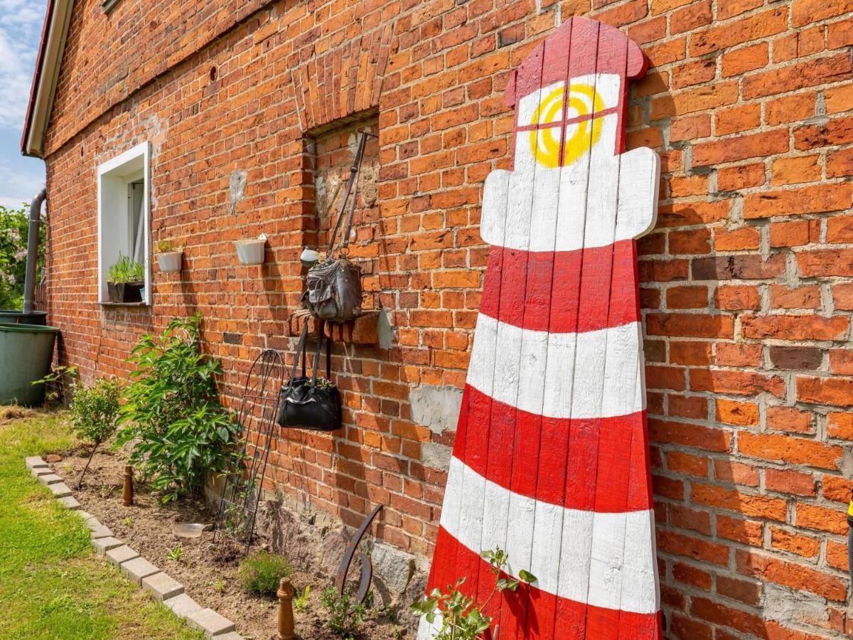 Snug Holiday Home In Divitz Spoldershagen Near Skydiving Luaran gambar