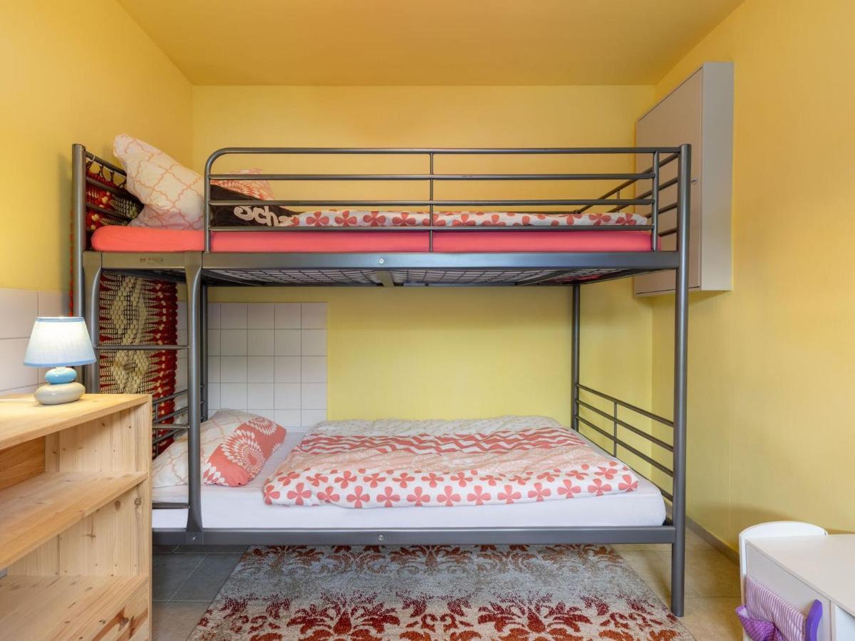 Snug Holiday Home In Divitz Spoldershagen Near Skydiving Luaran gambar
