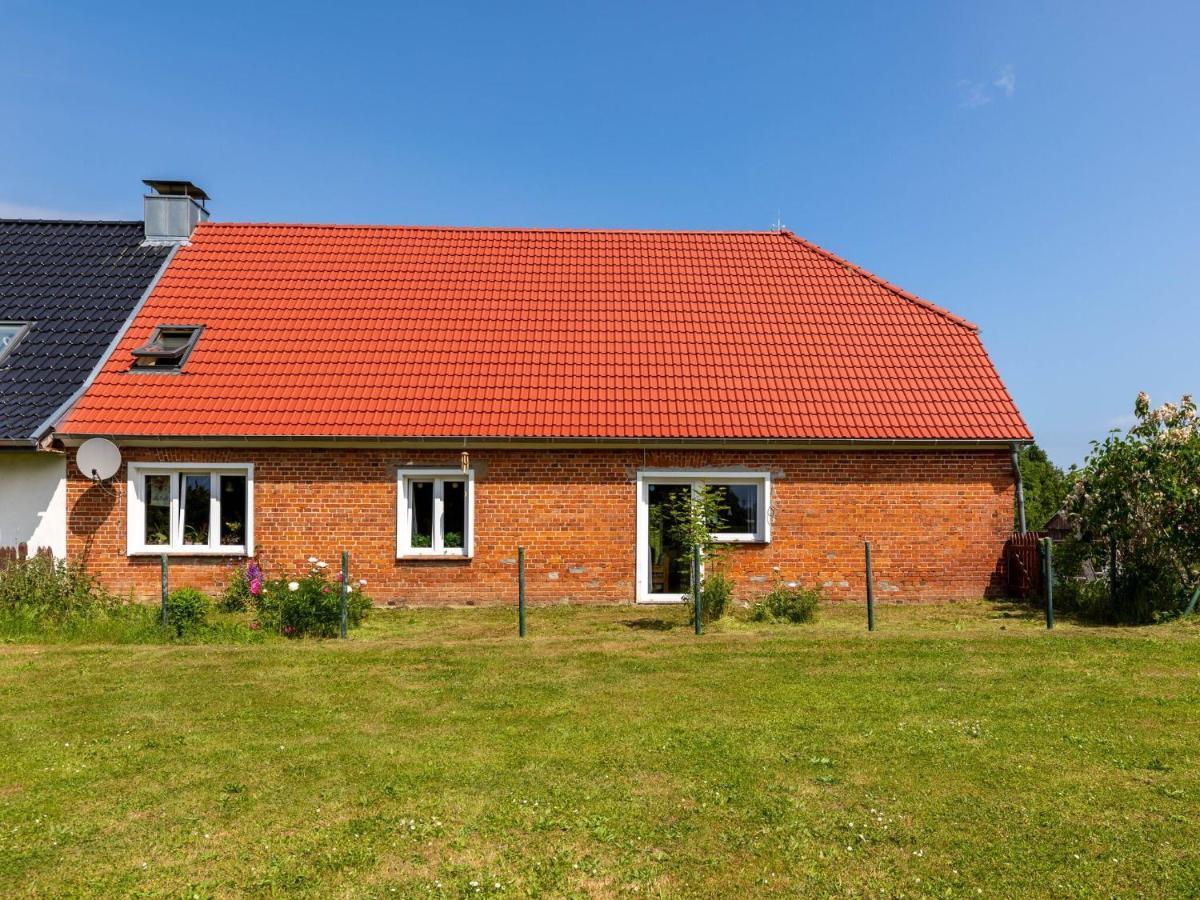 Snug Holiday Home In Divitz Spoldershagen Near Skydiving Luaran gambar